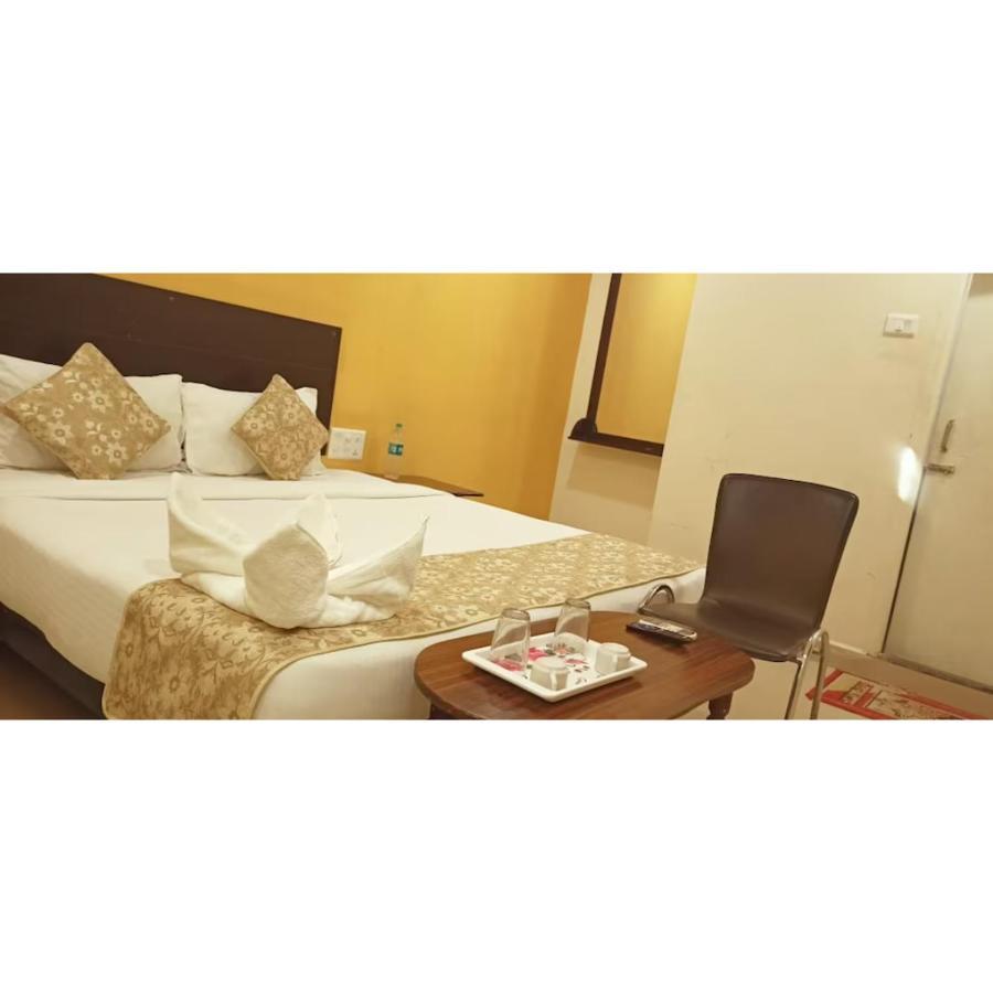 Hotel Meridian Grand شمس أباد المظهر الخارجي الصورة